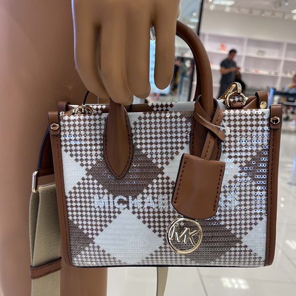 Michael Kors Mirella Extra-Small Logo Crossbody XBODY Shopper Bag
Luggage 
NWT - Picture 12 of 16